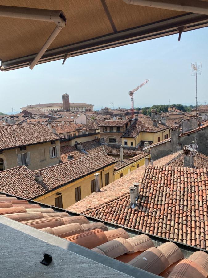 Appartement Attico Centro Storico à Pavie Extérieur photo